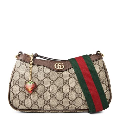 gucci strawberry